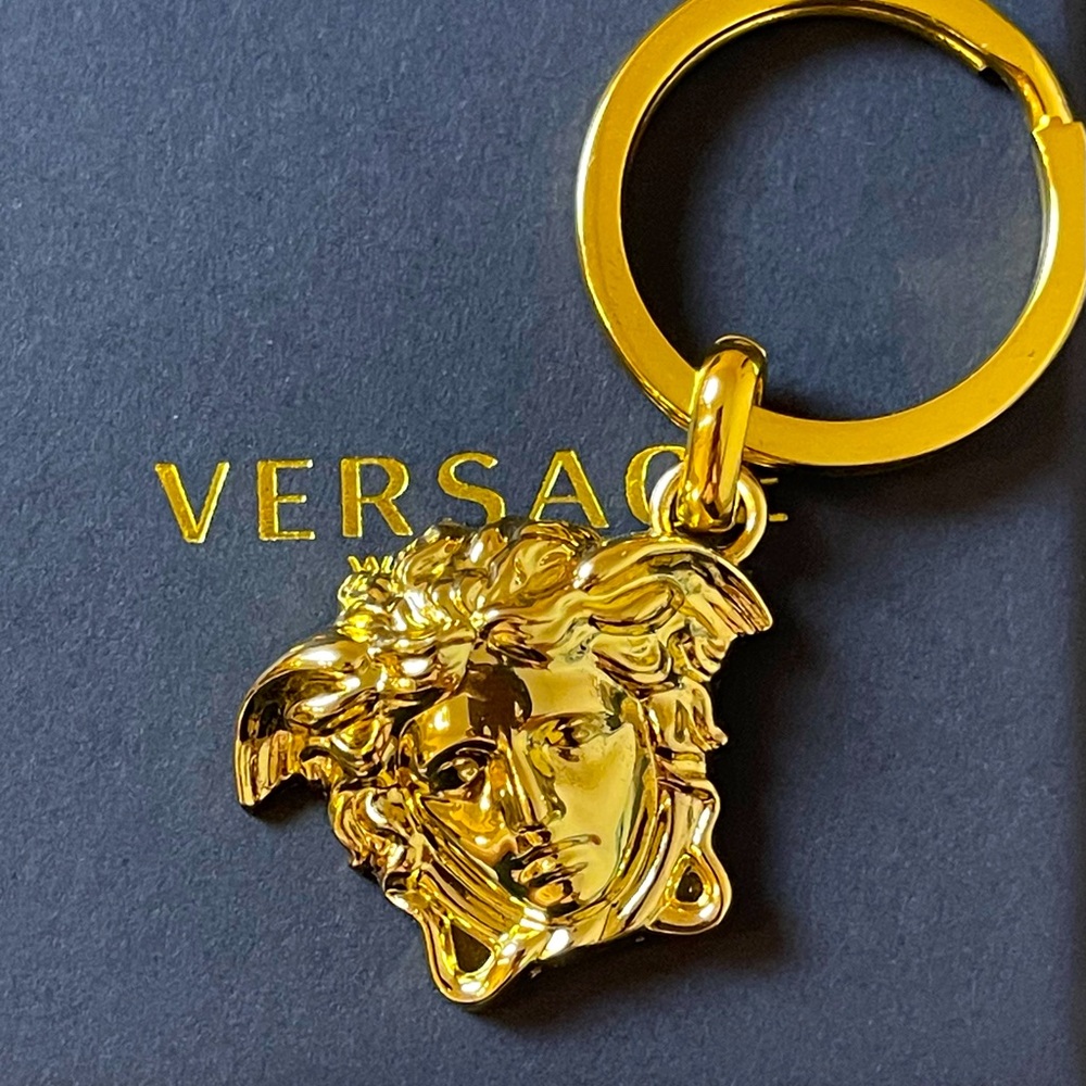 Genuine VERSACE gold Medusa head Keychain with Key Ring - Includes Box